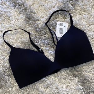 Lululemon Take Shape Black Bra 32C